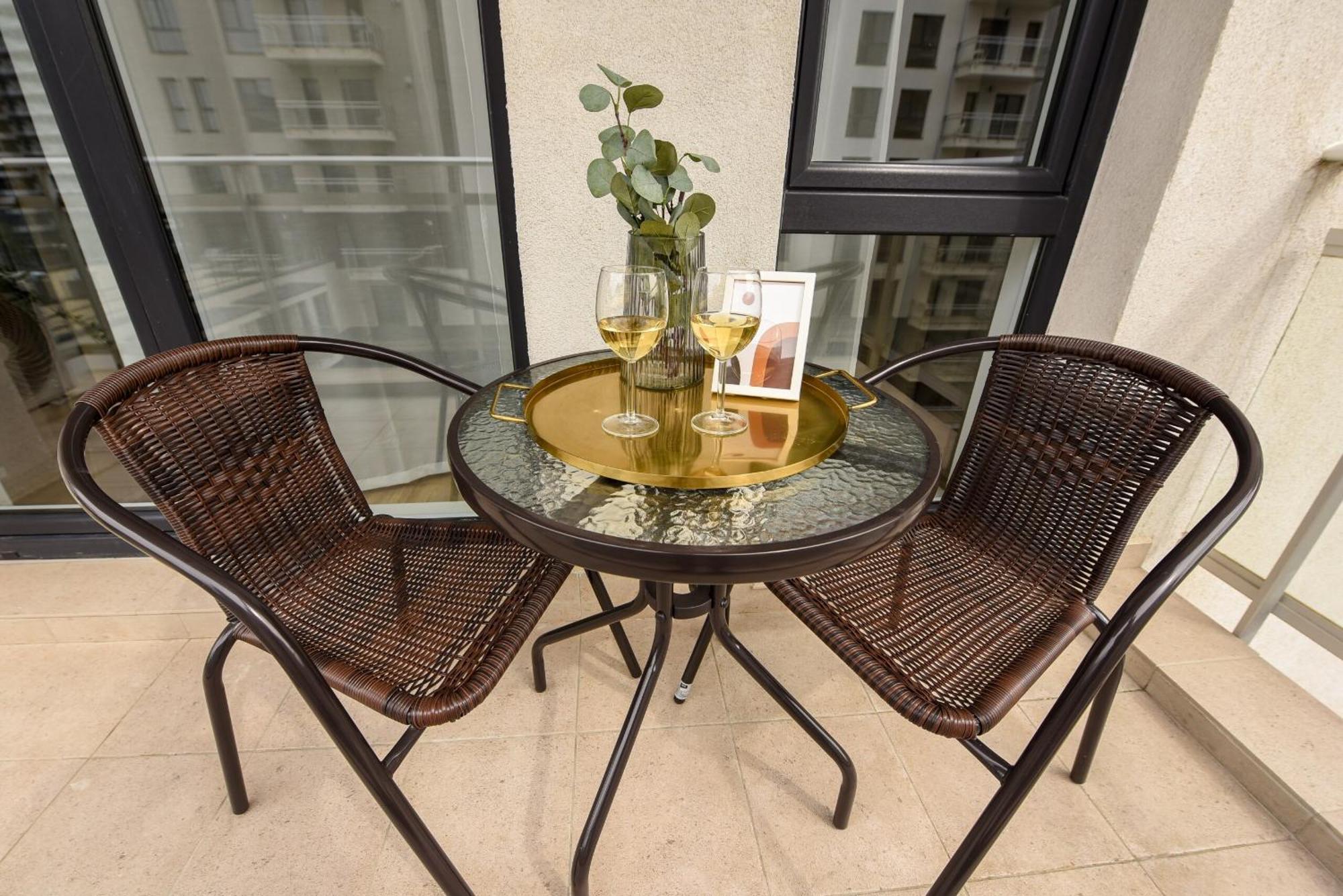Perfect Stay: Urban Heaven In Aviatiei Business Area Bucarest Camera foto