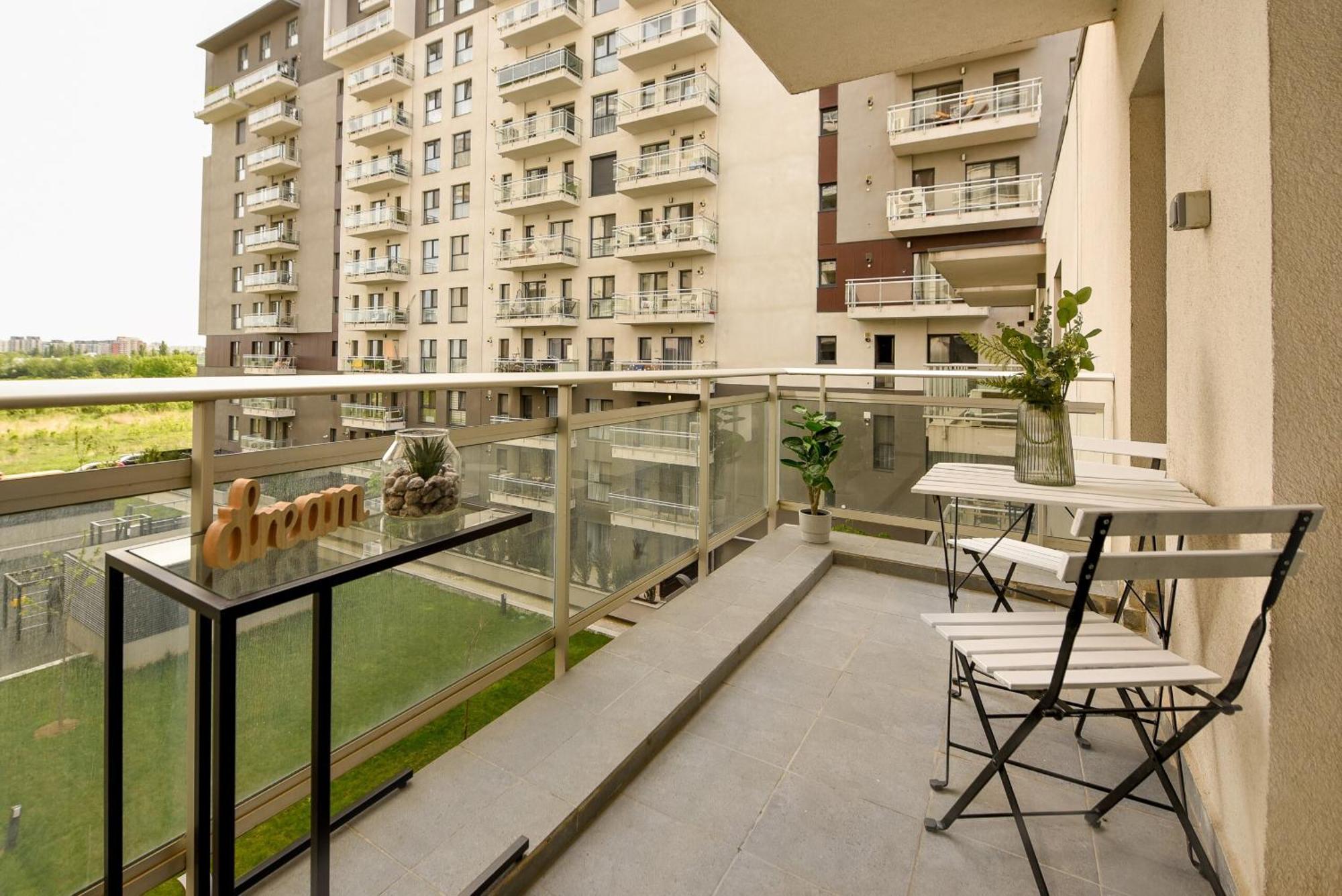 Perfect Stay: Urban Heaven In Aviatiei Business Area Bucarest Camera foto